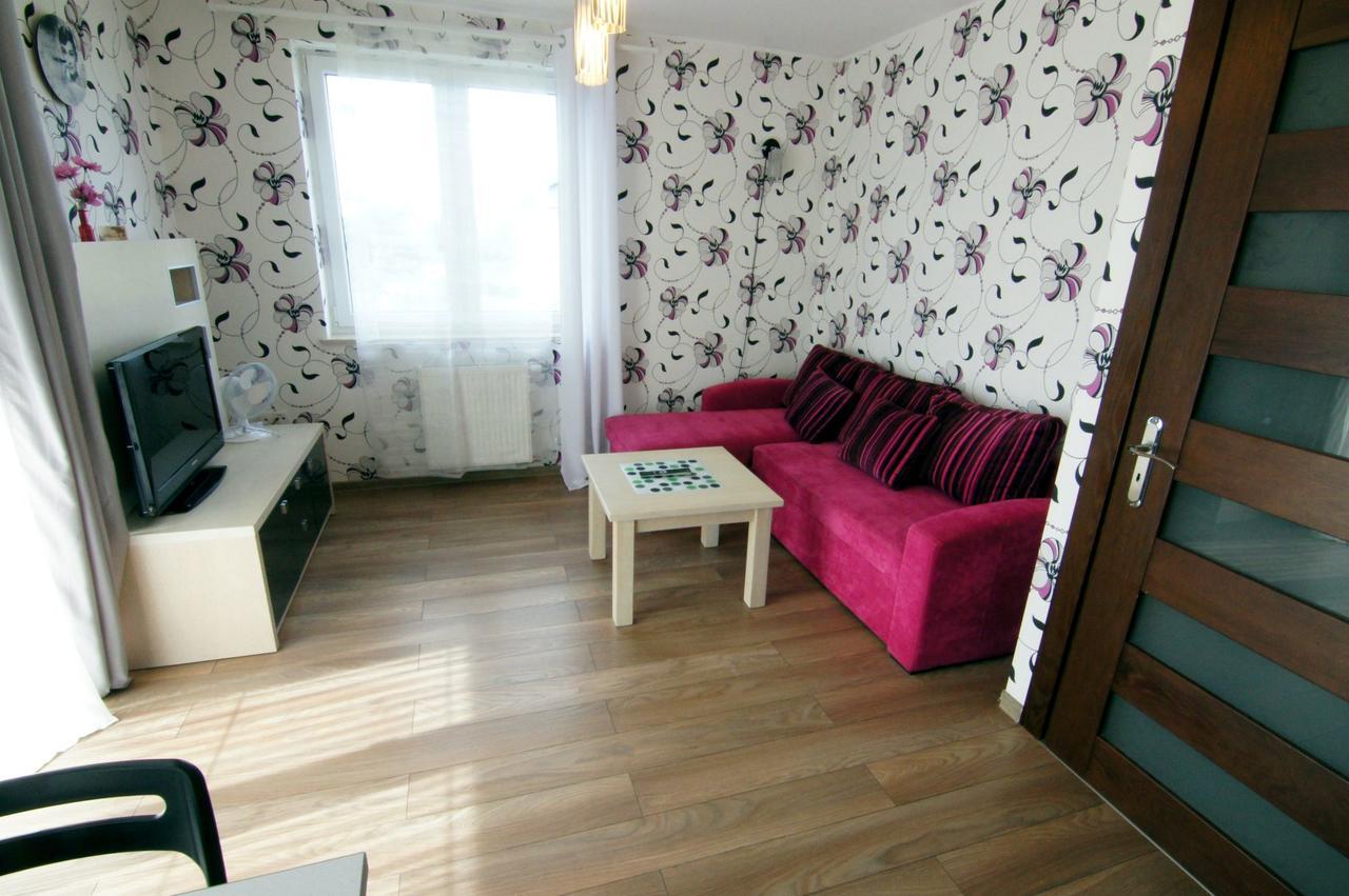 Wczasy Royal Apartment ยาสตาร์เนีย ภายนอก รูปภาพ