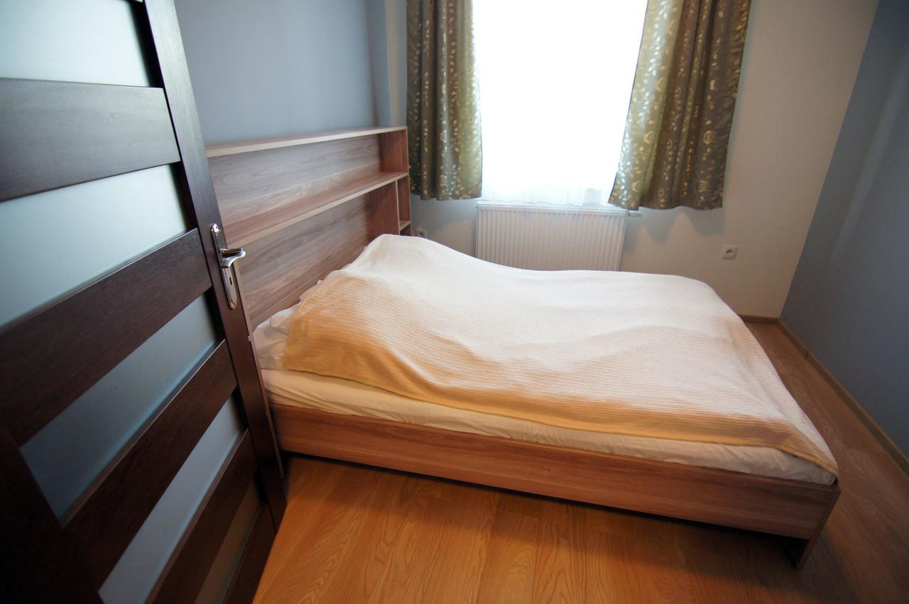 Wczasy Royal Apartment ยาสตาร์เนีย ภายนอก รูปภาพ