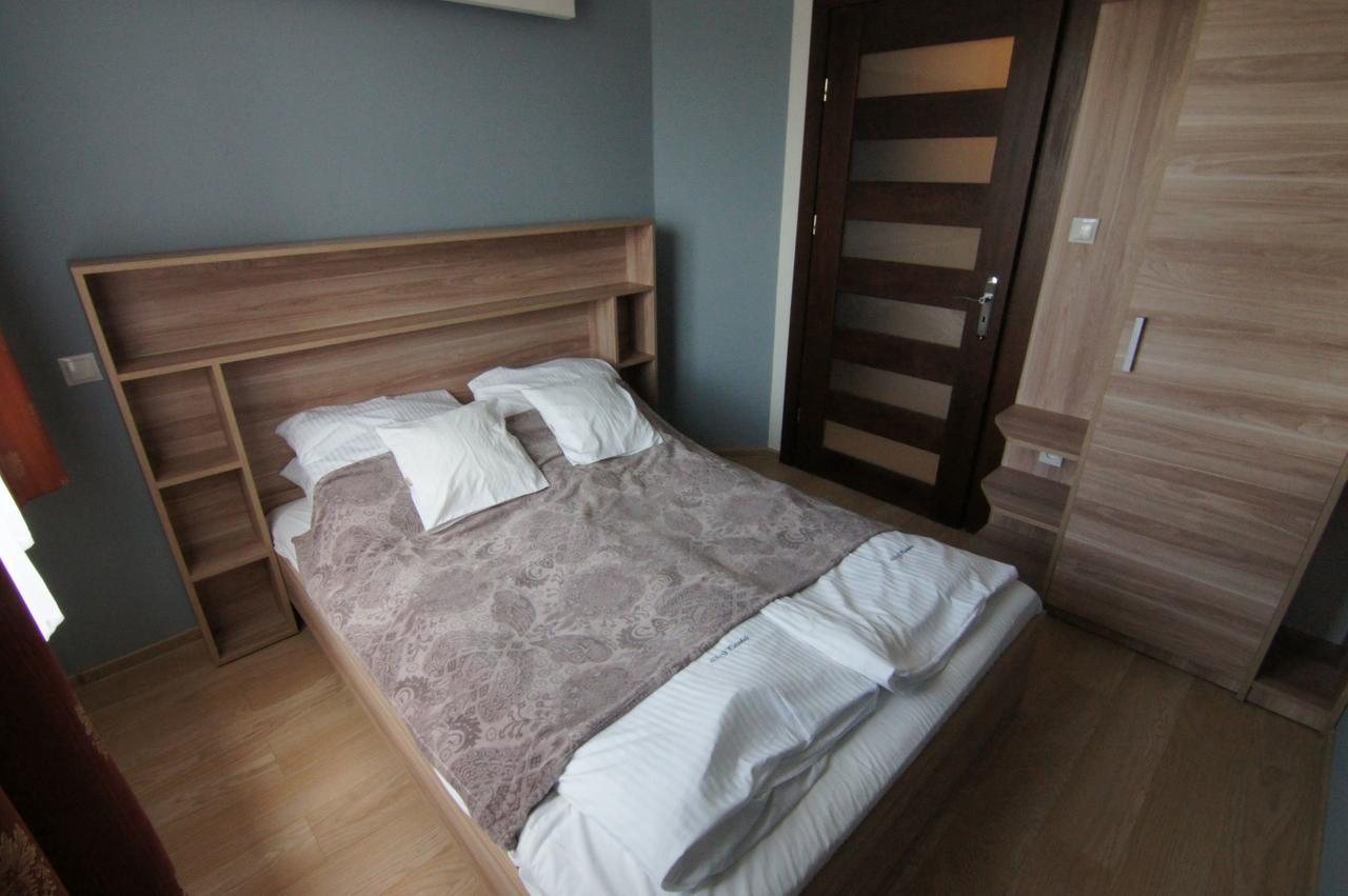 Wczasy Royal Apartment ยาสตาร์เนีย ภายนอก รูปภาพ