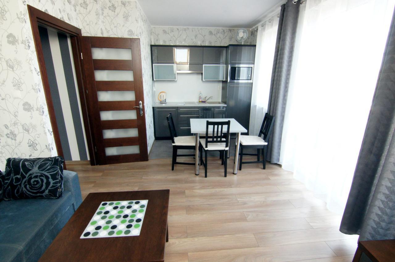 Wczasy Royal Apartment ยาสตาร์เนีย ภายนอก รูปภาพ