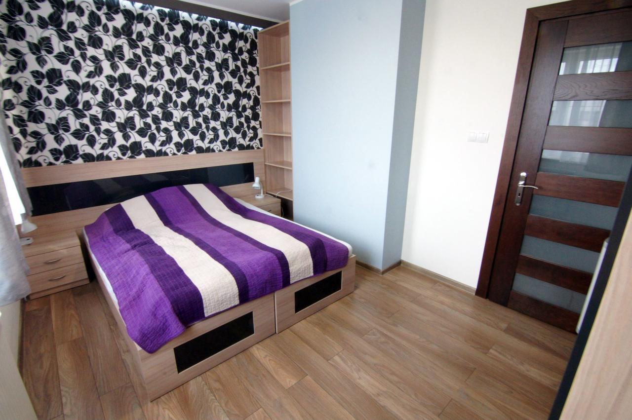 Wczasy Royal Apartment ยาสตาร์เนีย ภายนอก รูปภาพ