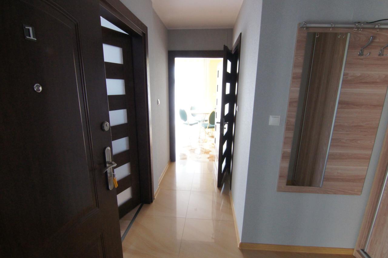 Wczasy Royal Apartment ยาสตาร์เนีย ภายนอก รูปภาพ