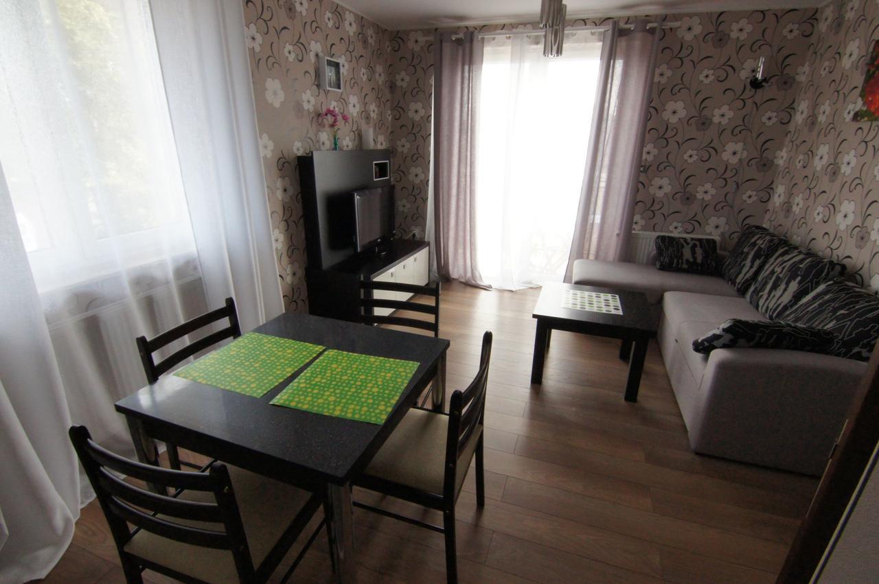 Wczasy Royal Apartment ยาสตาร์เนีย ภายนอก รูปภาพ