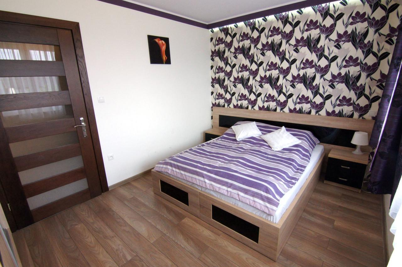 Wczasy Royal Apartment ยาสตาร์เนีย ภายนอก รูปภาพ