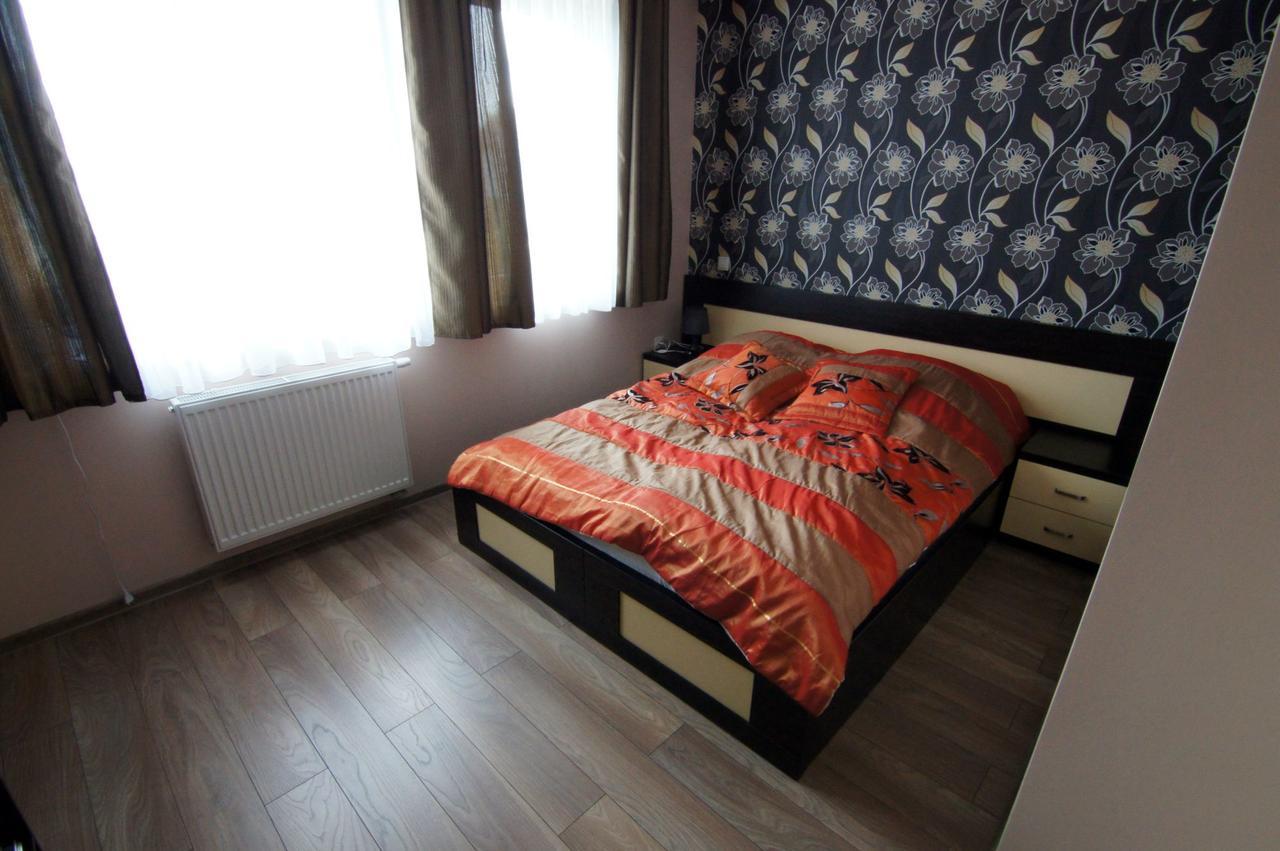Wczasy Royal Apartment ยาสตาร์เนีย ภายนอก รูปภาพ