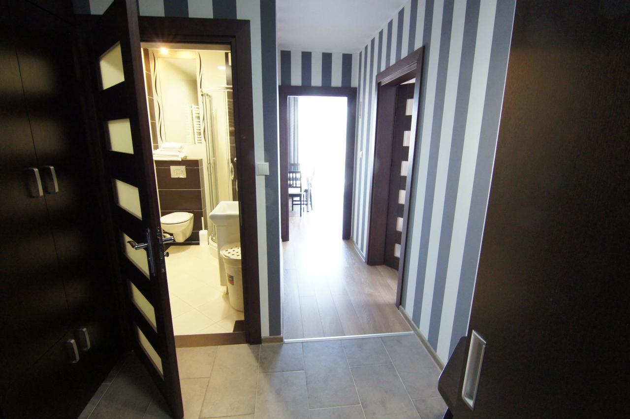 Wczasy Royal Apartment ยาสตาร์เนีย ภายนอก รูปภาพ