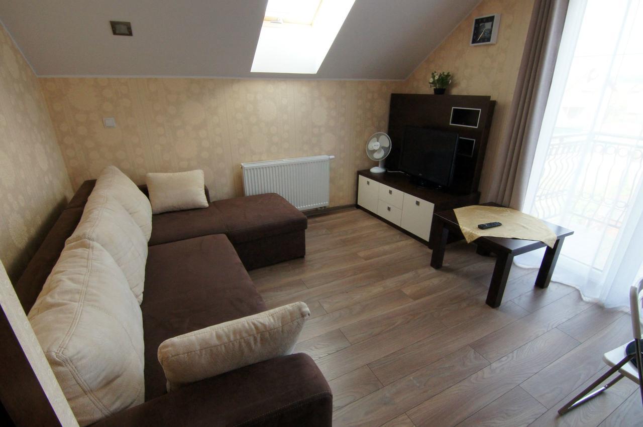 Wczasy Royal Apartment ยาสตาร์เนีย ภายนอก รูปภาพ